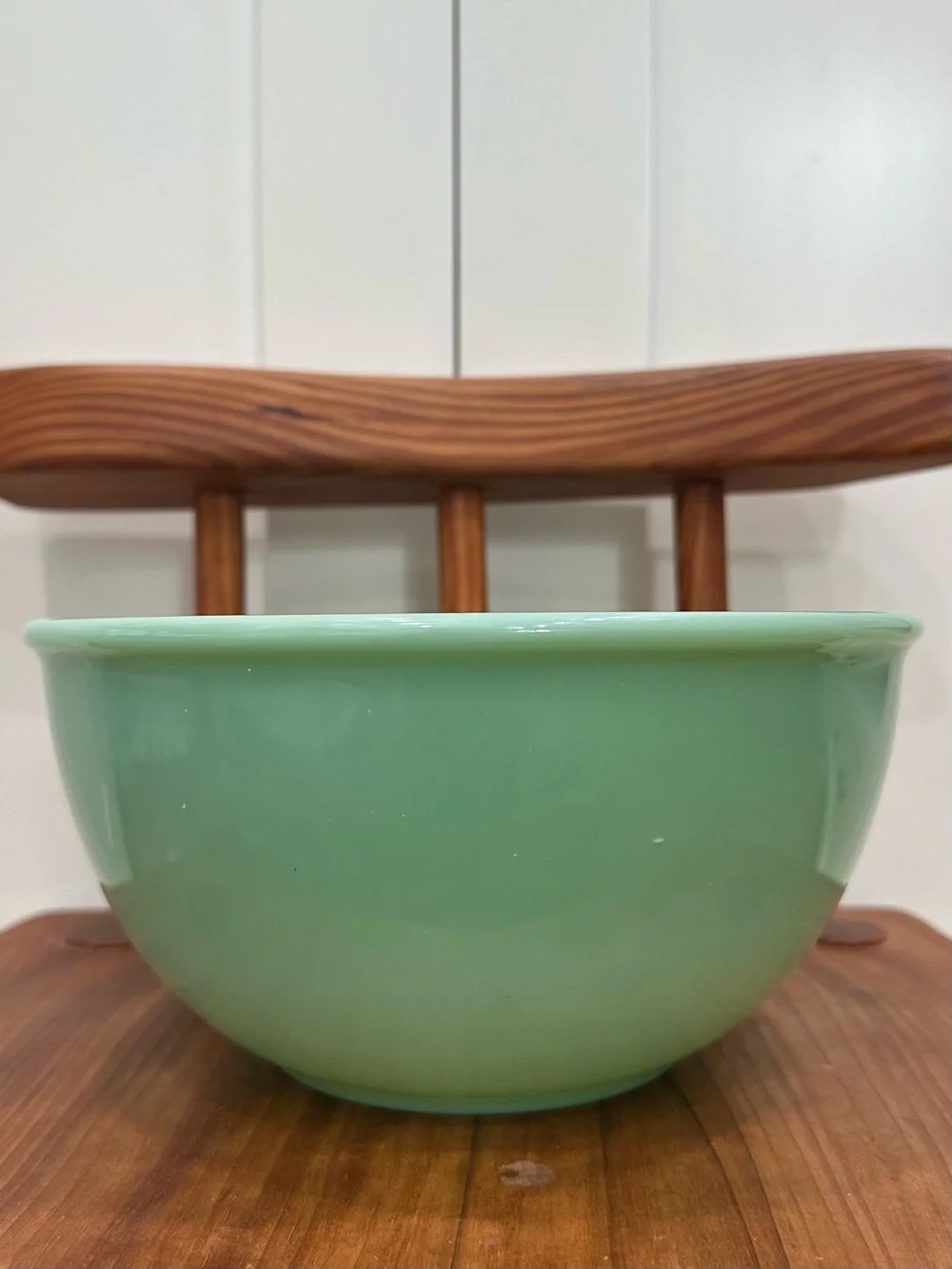 Vintage Anchor Hocking Fire King 2000 Mixing Bowl Jadeite